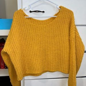 Yellow super soft Hollister sweater